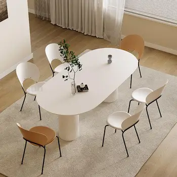 צרפתי שולחן אוכל קטן משק הבית רוק לוח אור יוקרה מודרני מינימליסטי בבית בסלון סביב שולחן מינימליסטי