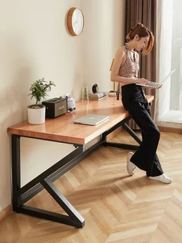 מעץ מלא שולחן מחשב מינימליסטי השולחן בבית